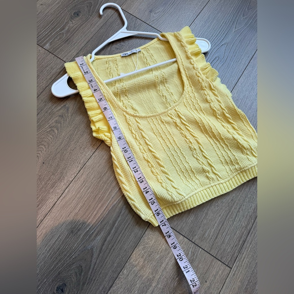 Zara Yellow Ruffled Knit Top - Picture 10 of 11
